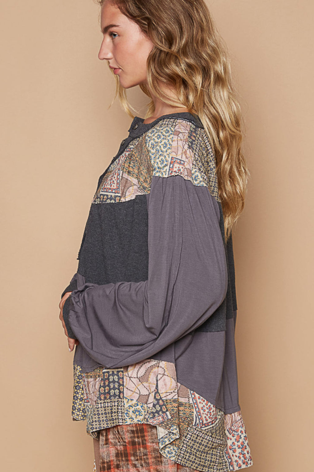 POL Mixed Print Balloon Sleeve Charcoal Pullover Top