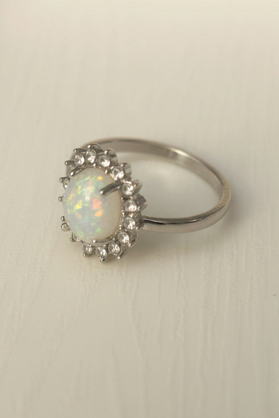Fashion Synthetic Opal Silver Plated Statement Ring