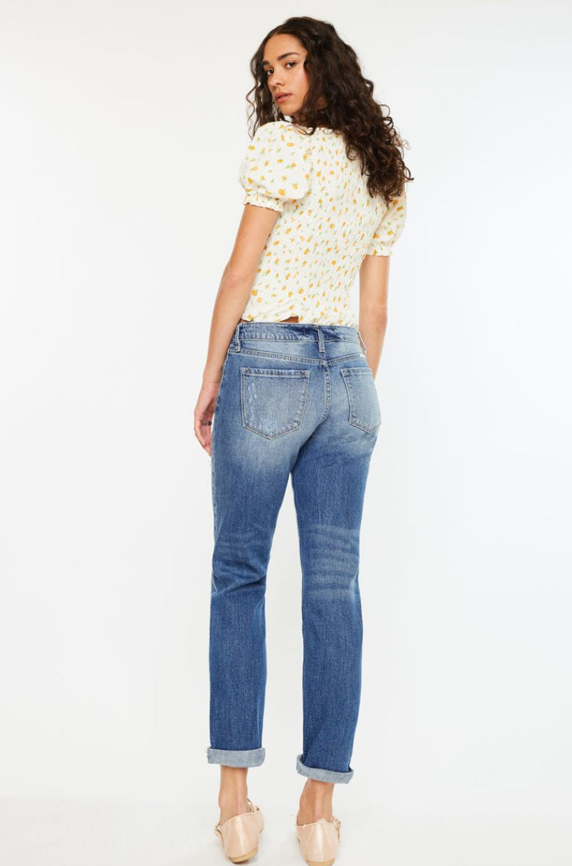 Kan Can Aries Mid Rise Slim Boyfriend Fit Medium Wash Ultra-Comfortable Jeans