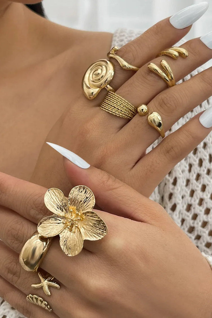 8 Piece Mod Sky Gold Tone Starfish Adjustable Ring Set