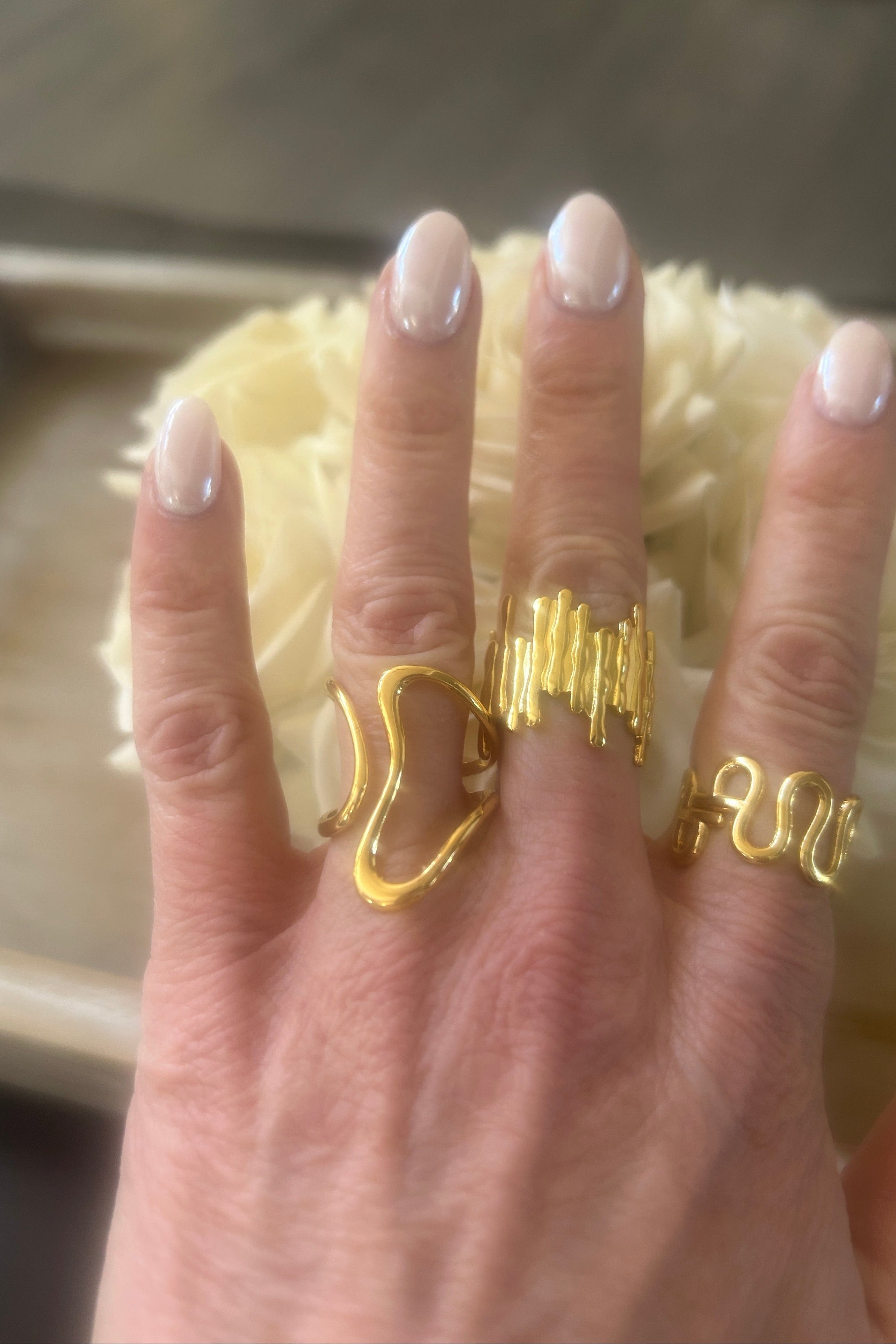 Trio Stack Abstract  O Fashion Rings