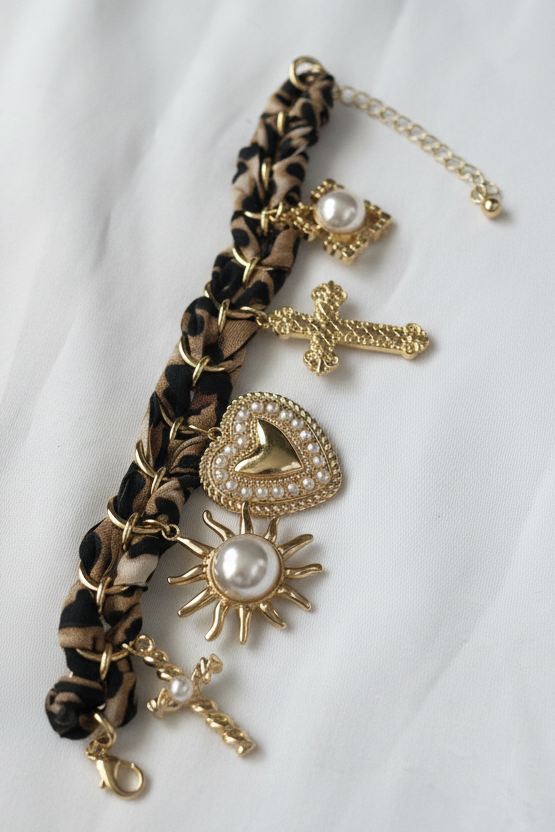 Avec Heart Pearl Cross Charm Bandana Braid Bracelet