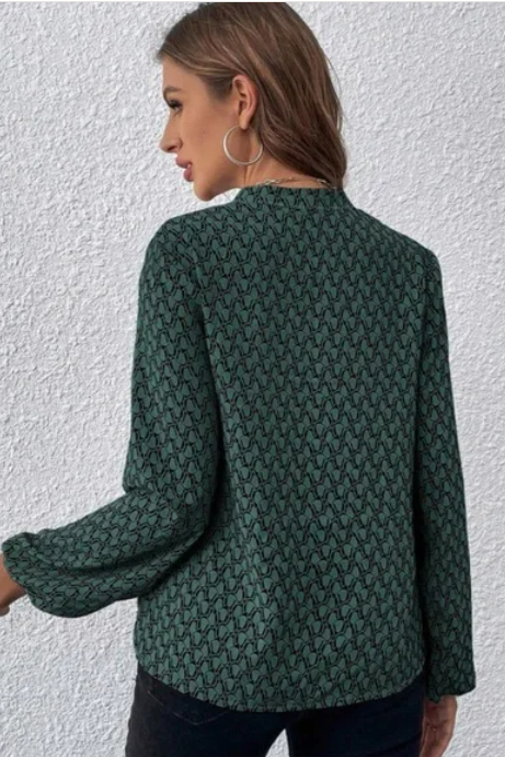 Elegant Green Geometric Notched Neck Long Sleeve Blouse