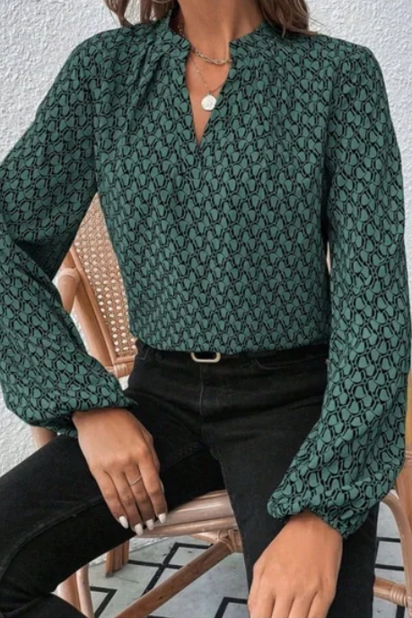 Elegant Green Geometric Notched Neck Long Sleeve Blouse